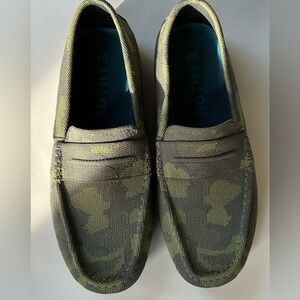 Rothy's Forest Camo The Driving Loafer Men’s Size 9.5 Slip On Shoe